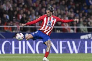 TA：迈阿密国际在谈德保罗，马竞对球员转会持开放态度